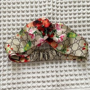 Gucci headband 🎀